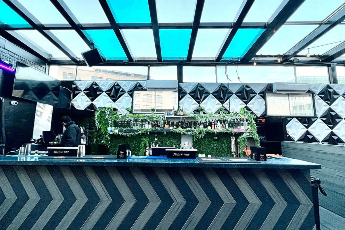 Public Bar Live