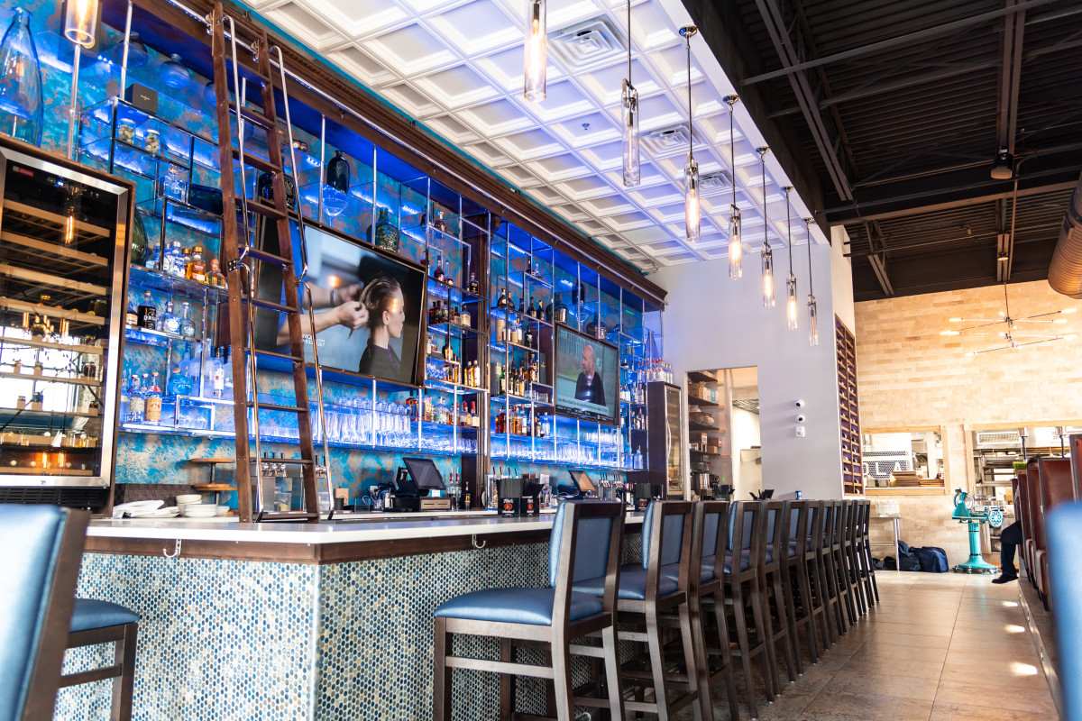 Avola Kitchen + Bar