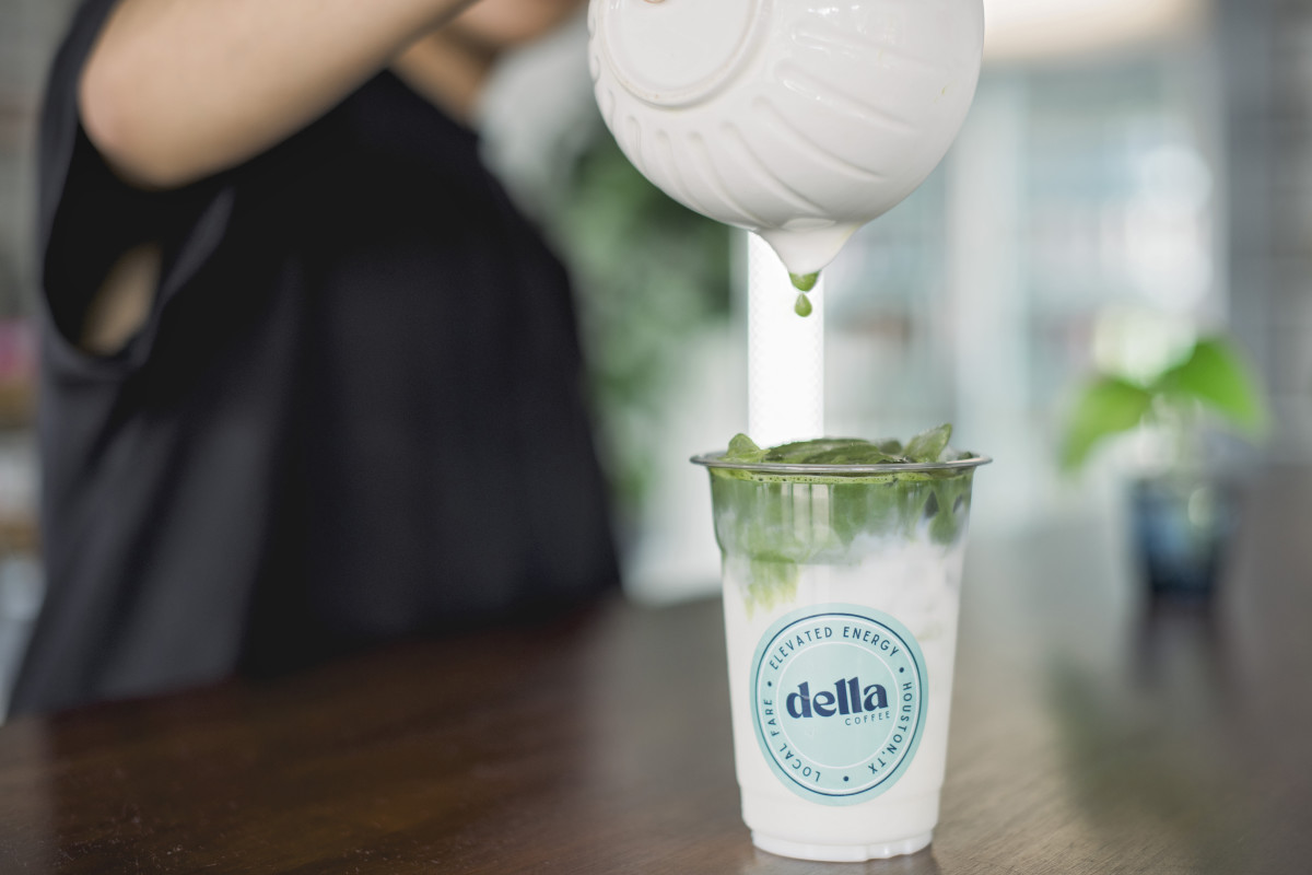 Della Coffee - Montrose