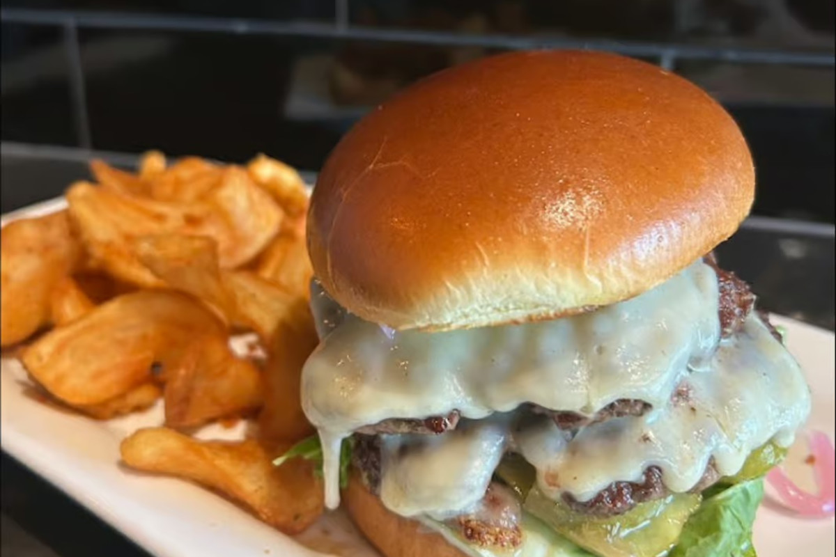Whiskey Hill Brewery & Kitchen - Westmont