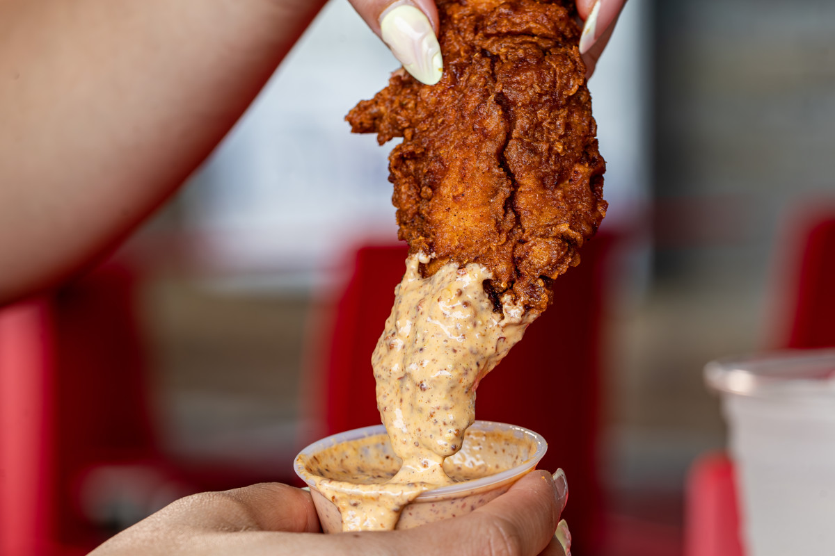 Lea Jane's Hot Chicken
