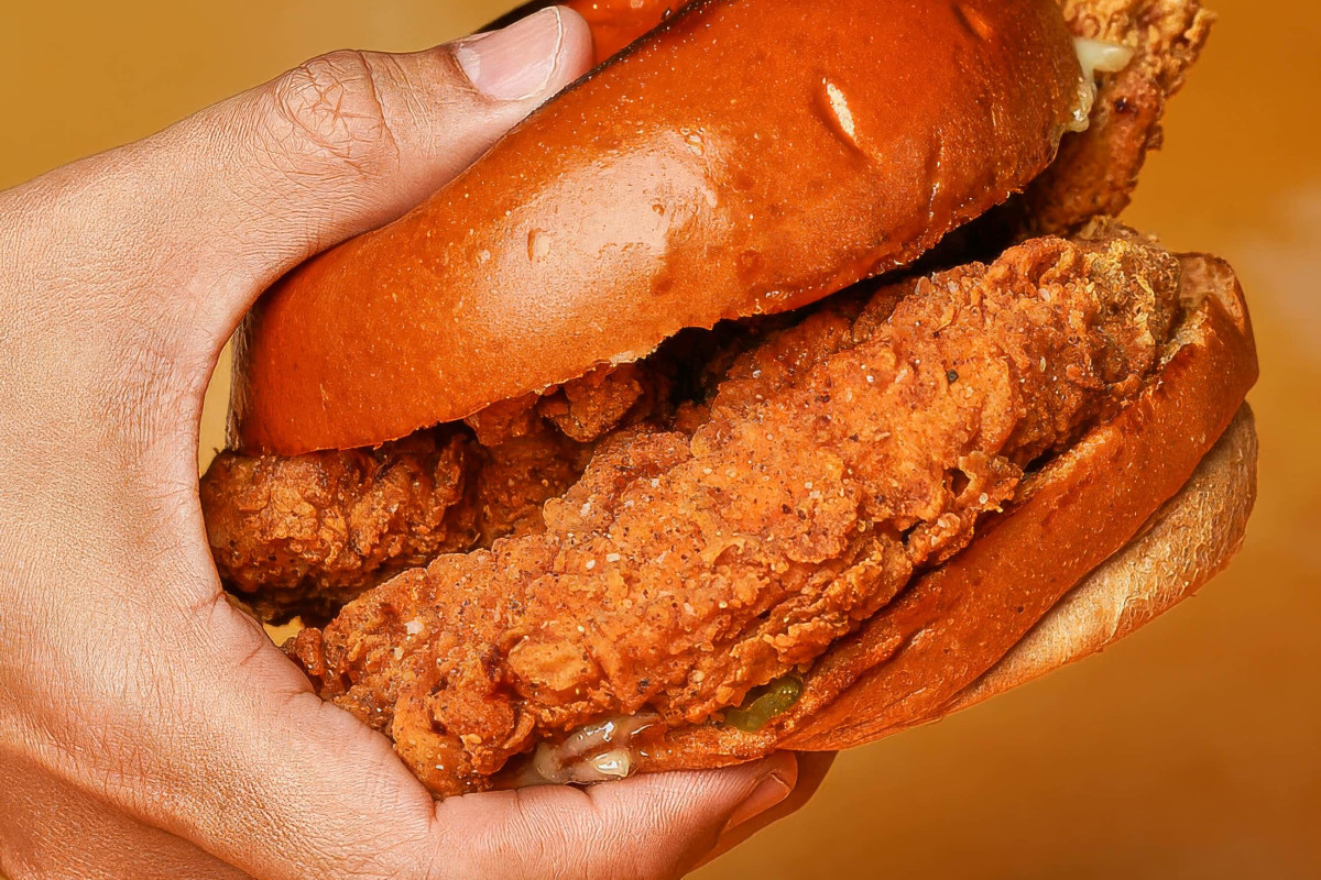 Lea Jane's Hot Chicken