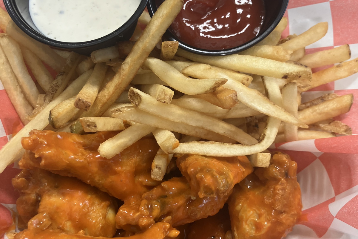 Max Bar & Grill