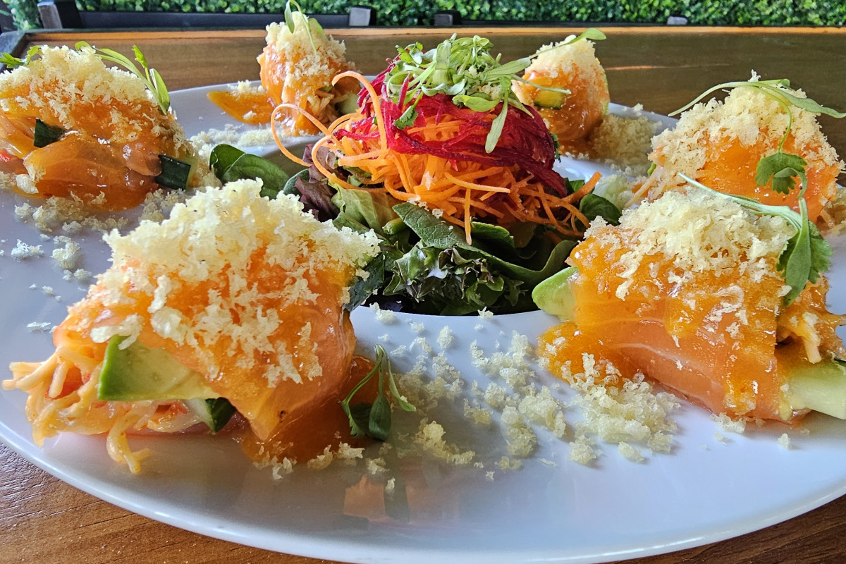 Krudos Sushi & Modern Kitchen - Maywood