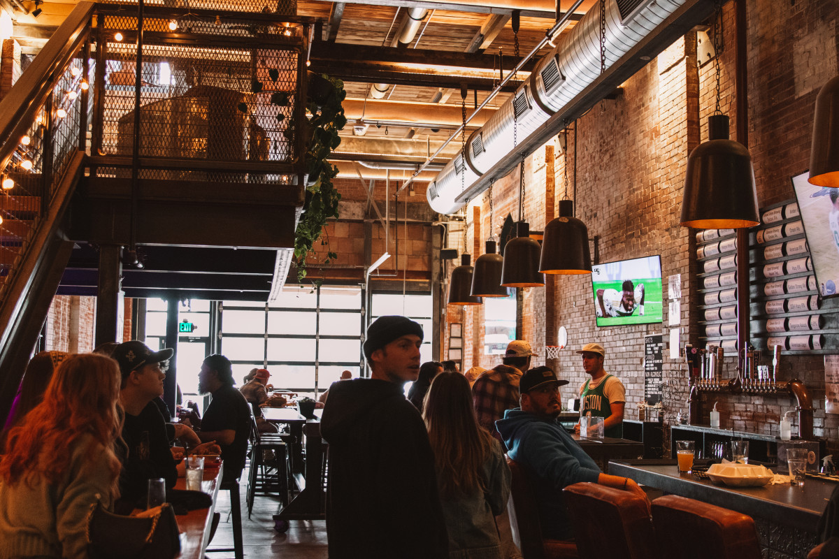 Photo 1 of 4: Uprise Taphouse (Coati Food Hall)
