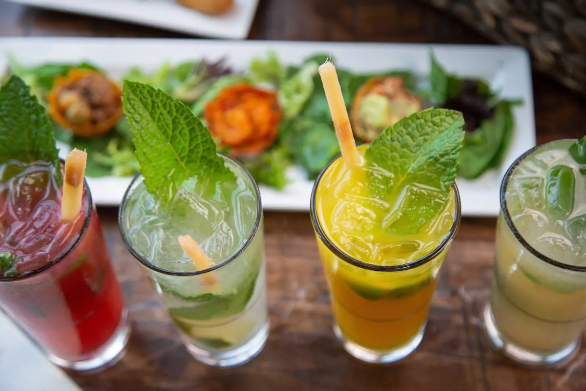 Photo 1 of 4: Mojitos Bistro - Norcross