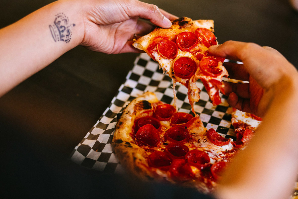 Cinders Wood Fired Pizza - Redding