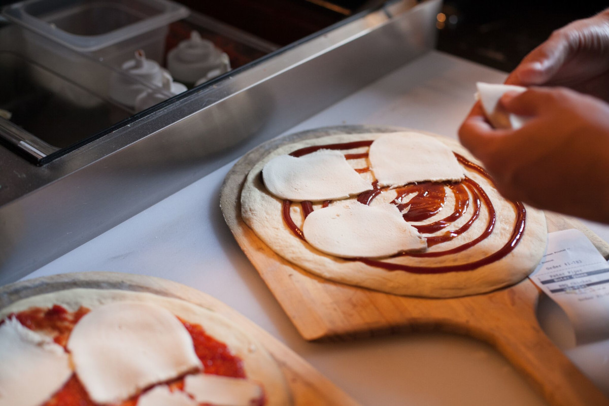 Cinders Wood Fired Pizza - Redding