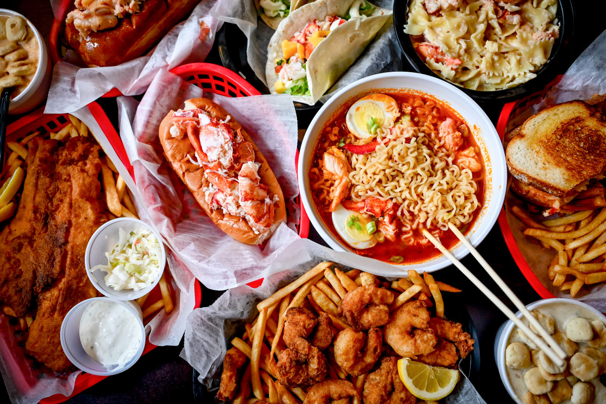 Photo 1 of 4: Lobstah On A Roll - Newbury St