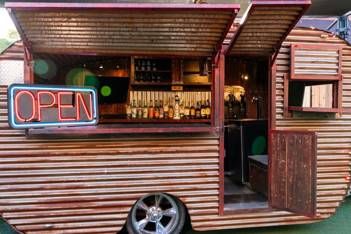 Neon Spur