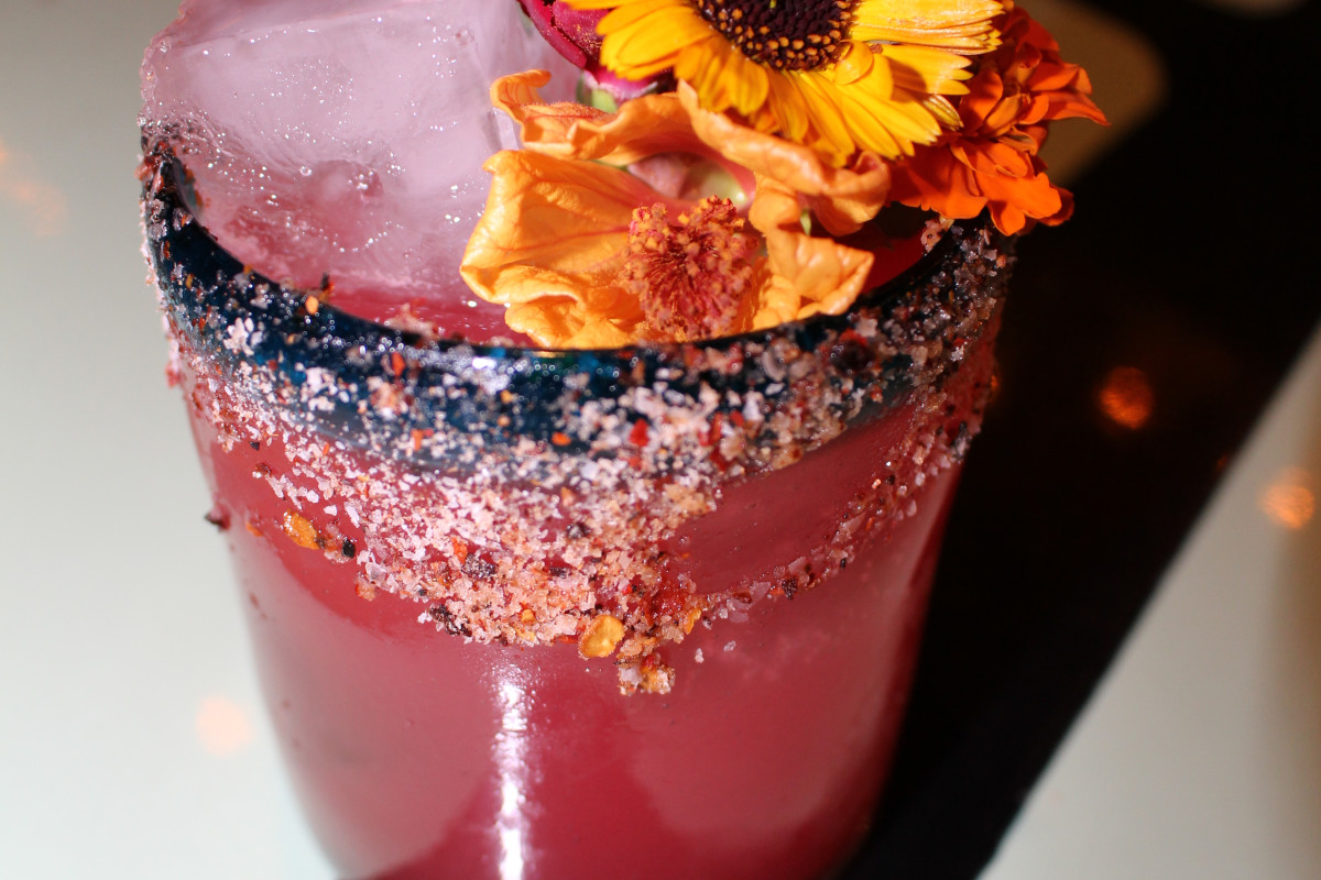 Las Perlas - Austin