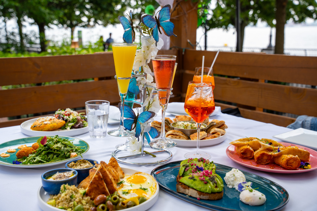Photo 1 of 4: Mezze on the River