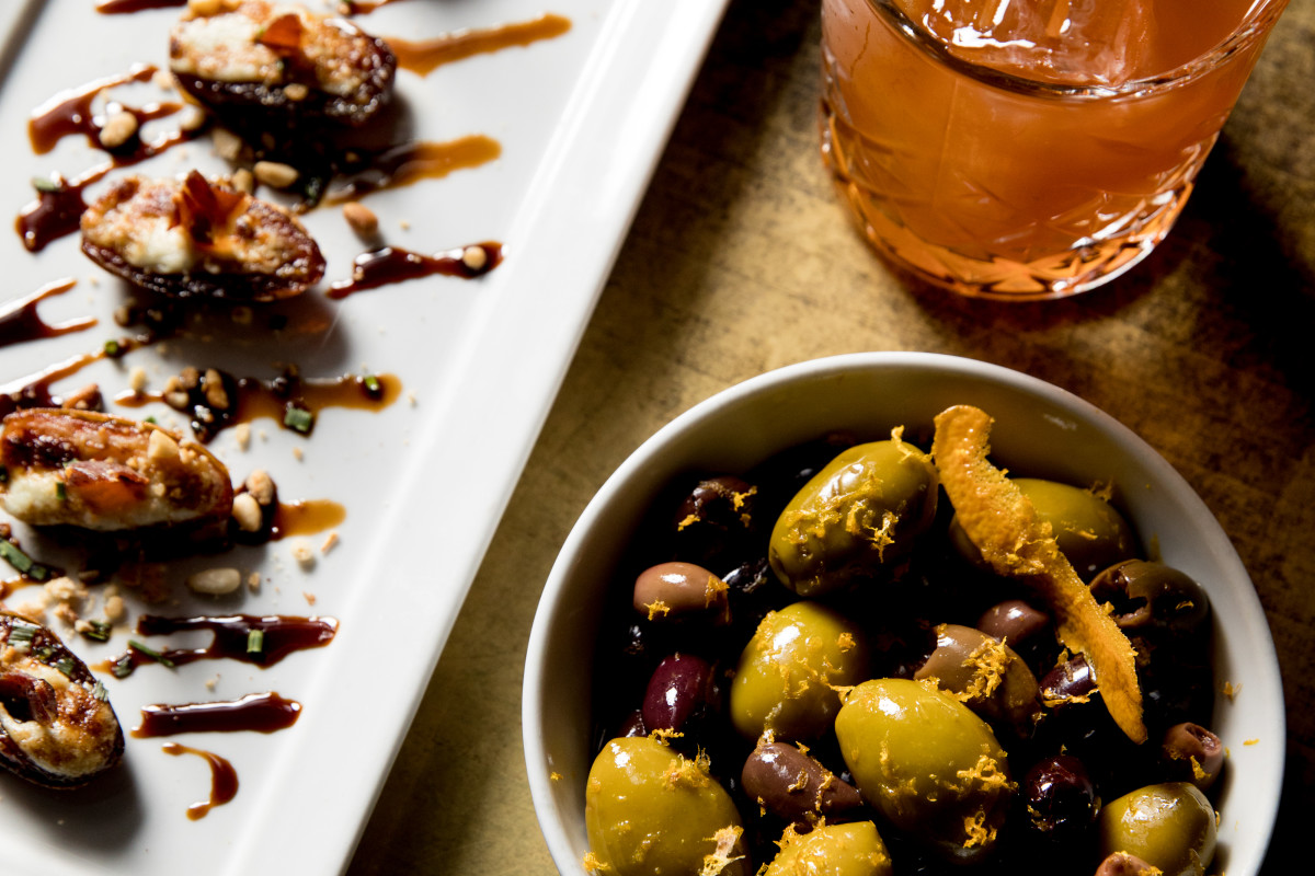 Purple Cafe & Wine Bar - Woodinville