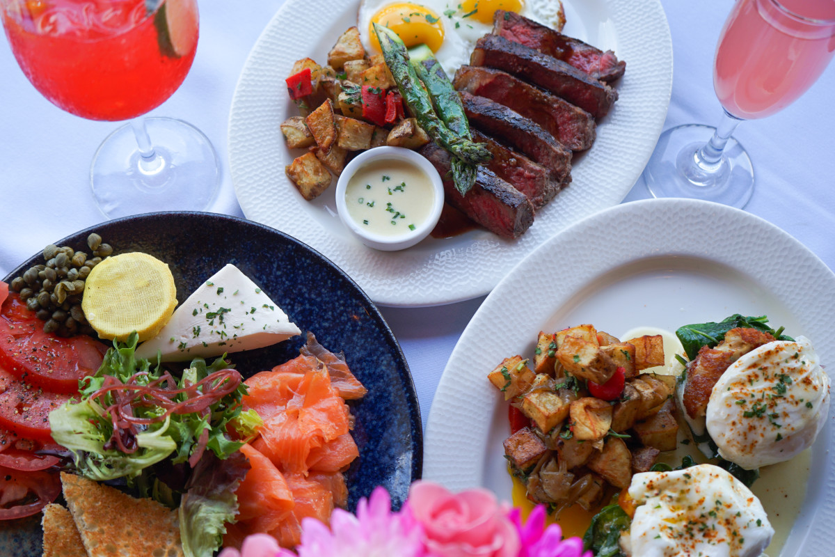 Photo 1 of 4: Trio Grill