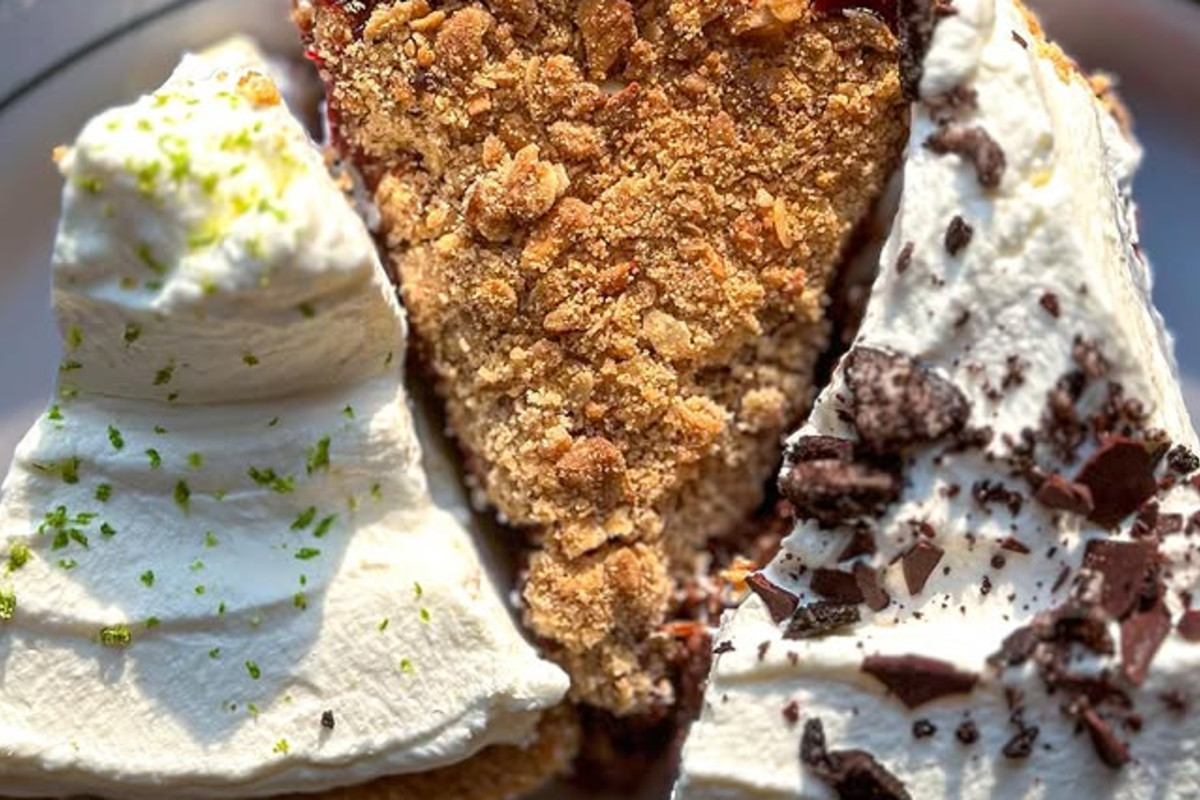 Photo 1 of 4: Honeypie Bakeshop - Chicago
