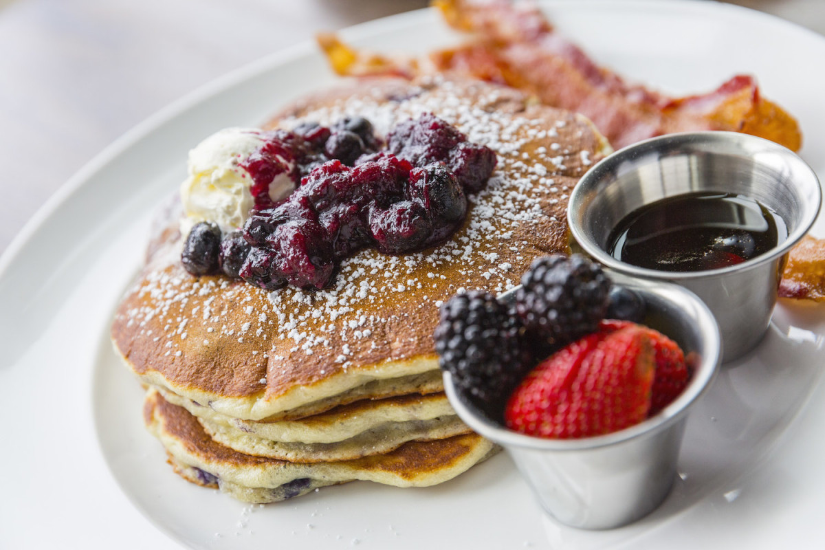 Photo 1 of 4: Toast & Berry - Montgomery