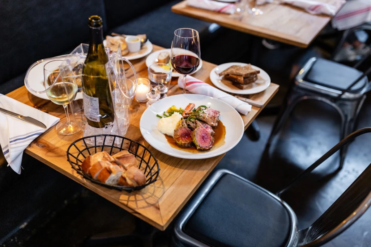 Entre Nous French Bistro