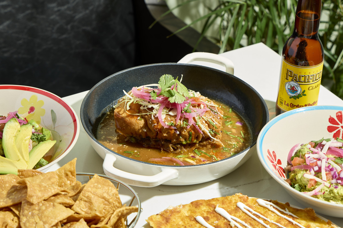 ELECTRiC LiME TAQUERiA