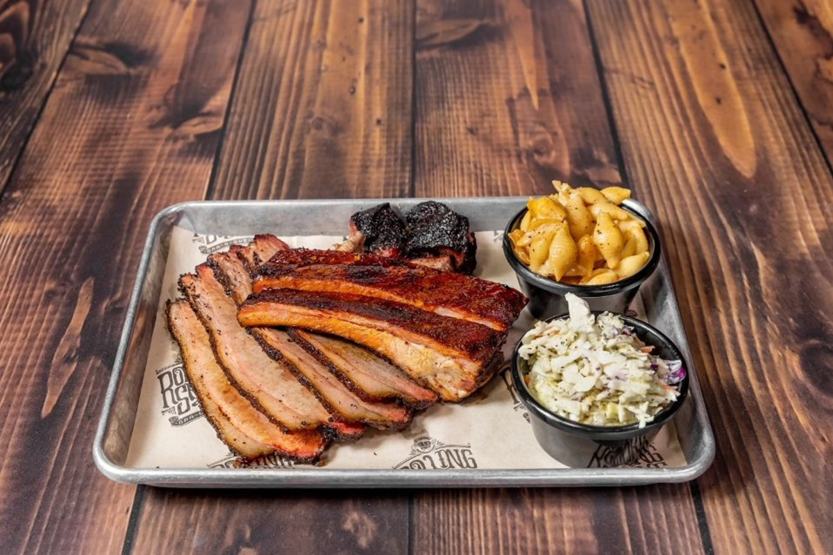Photo 1 of 4: Rolling Smoke BBQ - Stanley