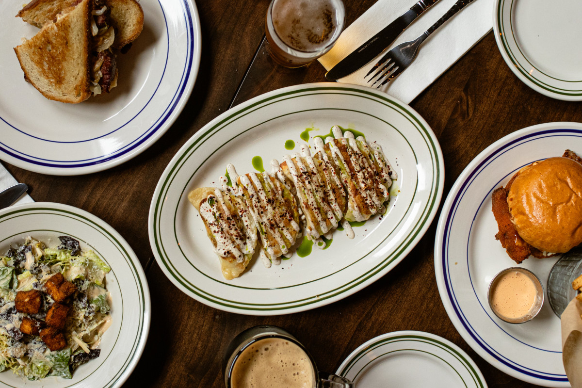 Photo 1 of 4: Roost Pub & Kitchen