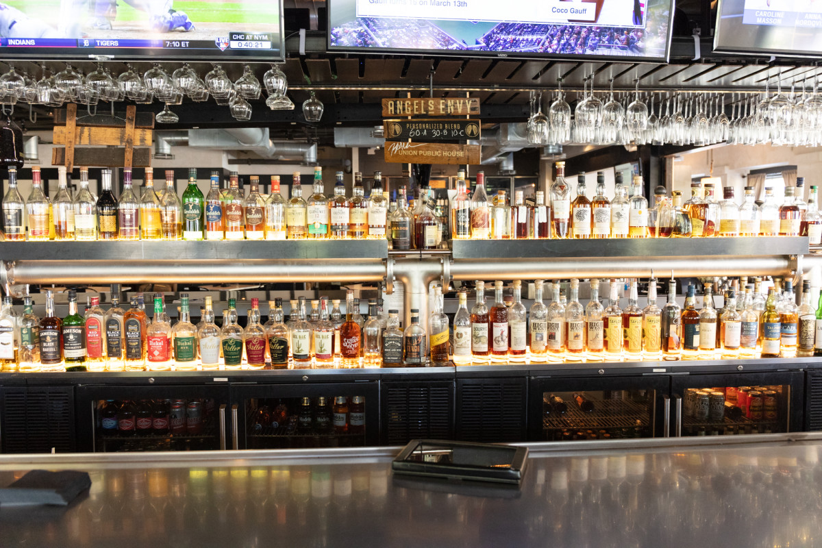 Photo 1 of 4: Union Public House
