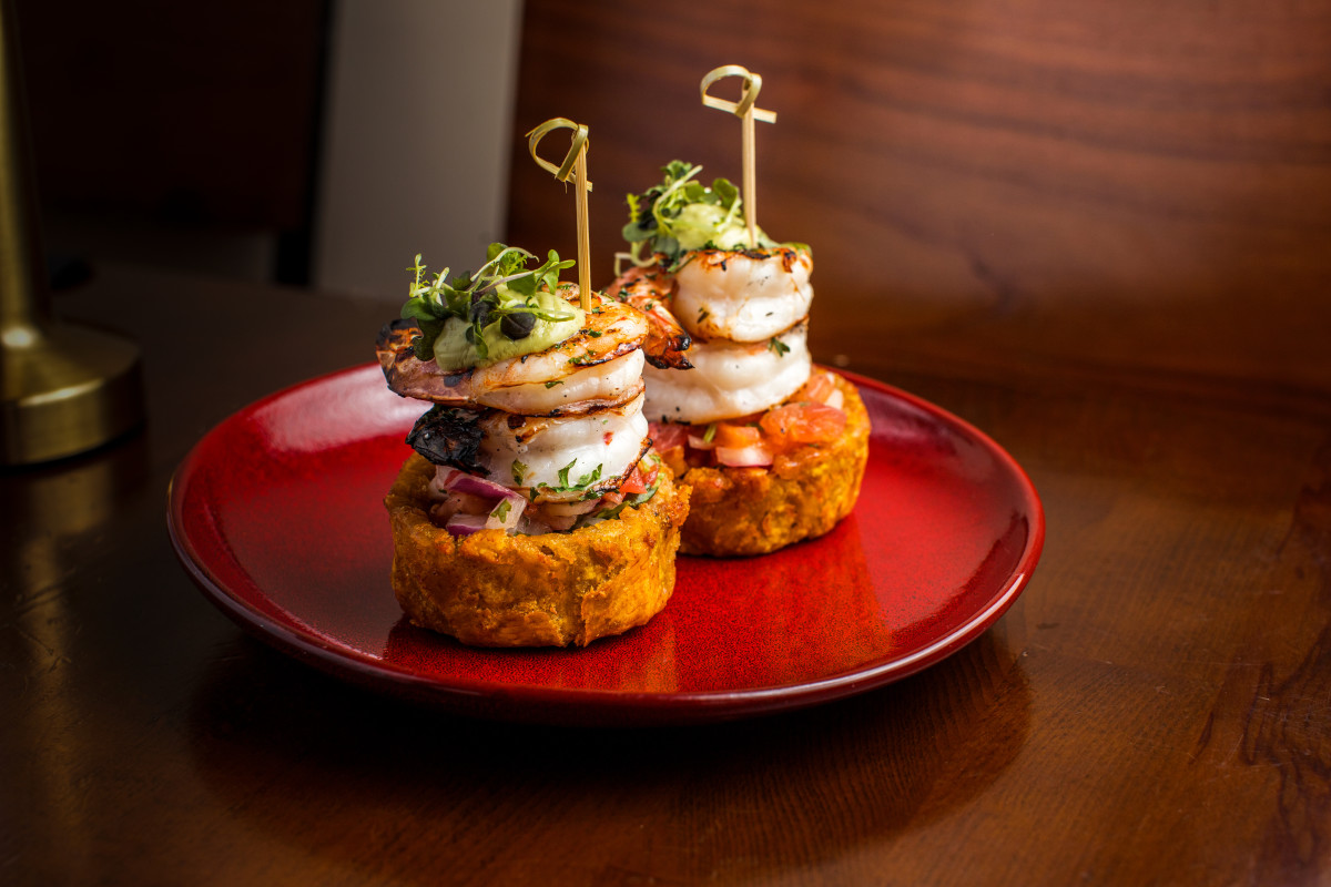 Charm Bar & Restaurant