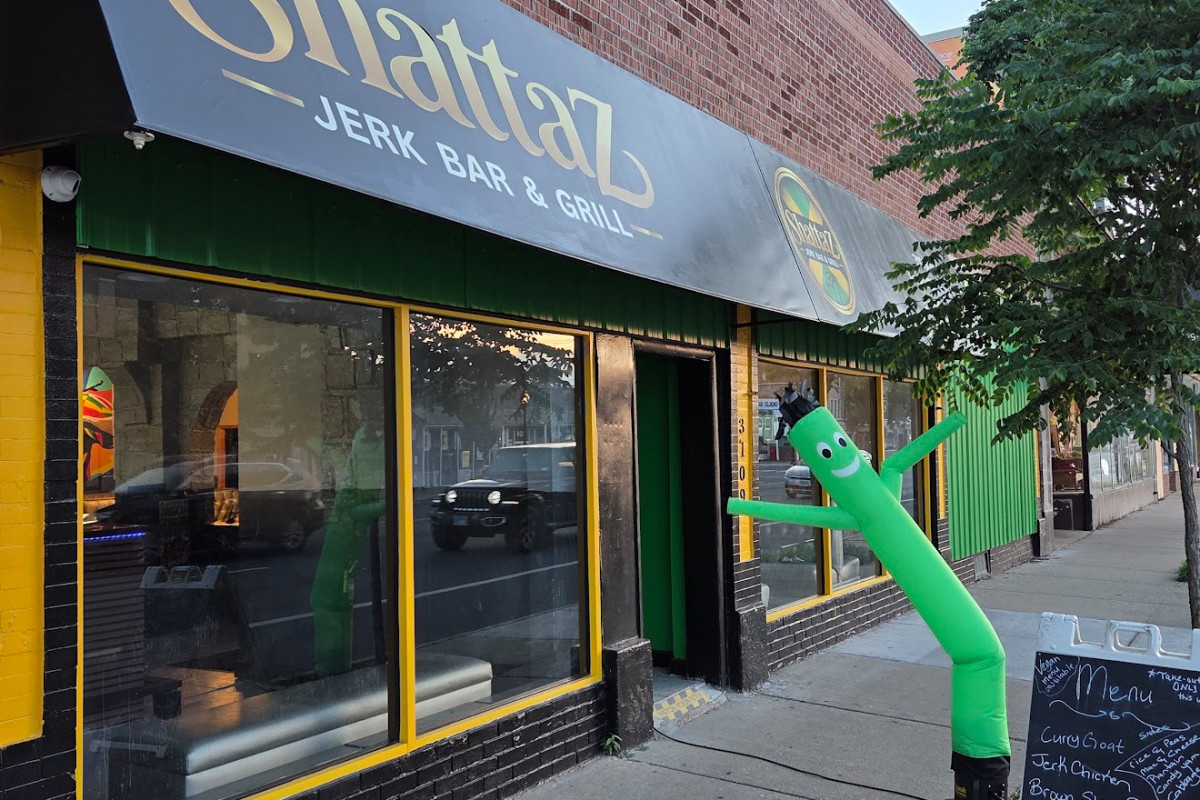 Photo 1 of 4: Shattaz Jerk Bar & Grill inc
