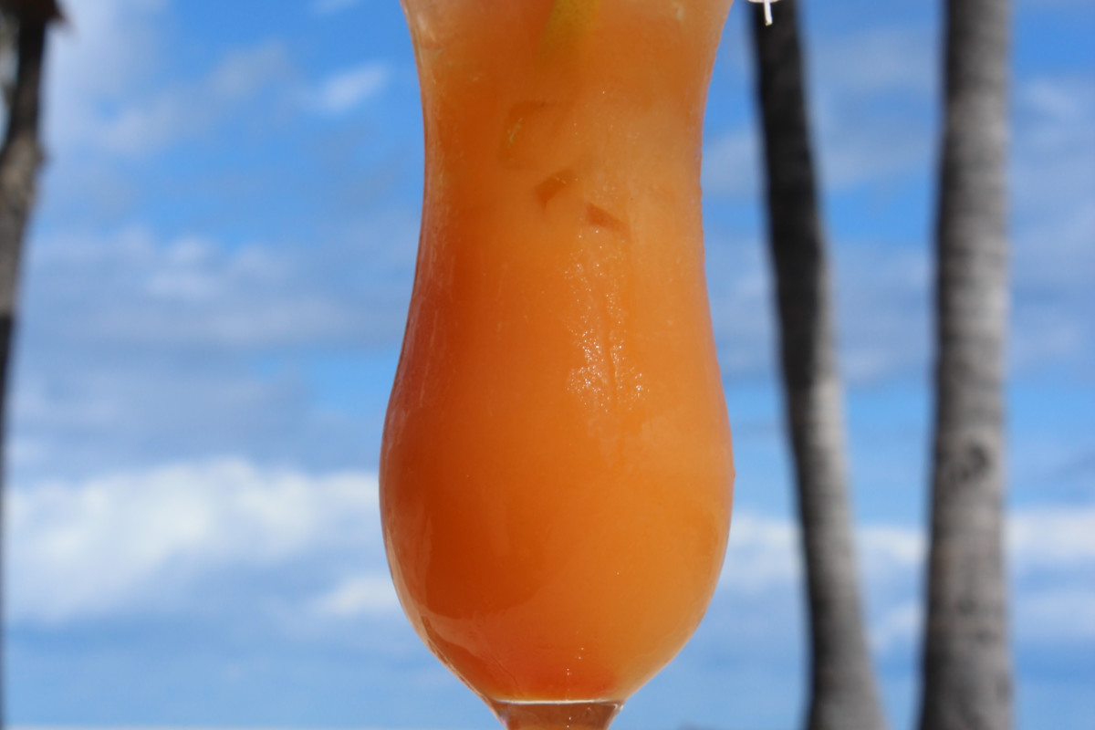 Ocean Alley Restaurant & Beach Bar