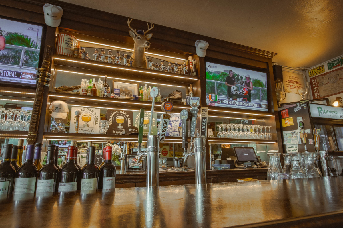 Richmond Bar & Grill
