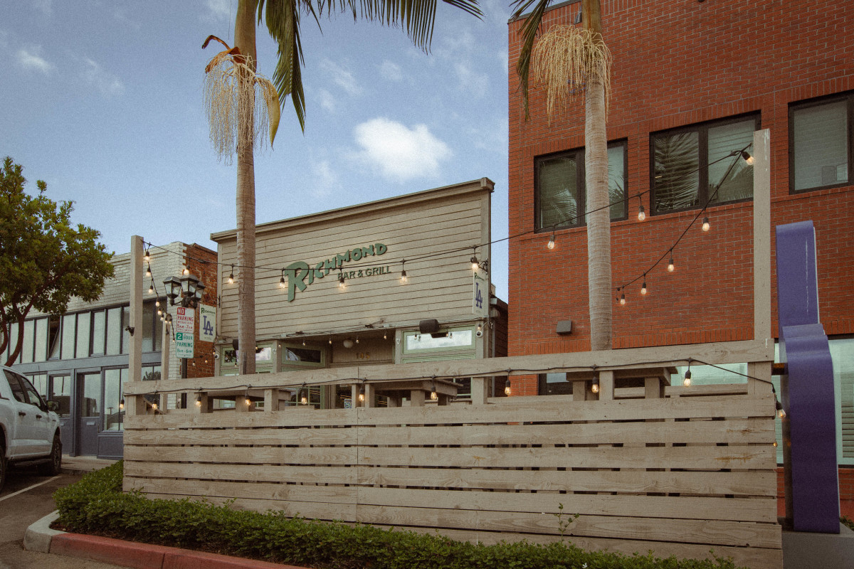 Richmond Bar & Grill