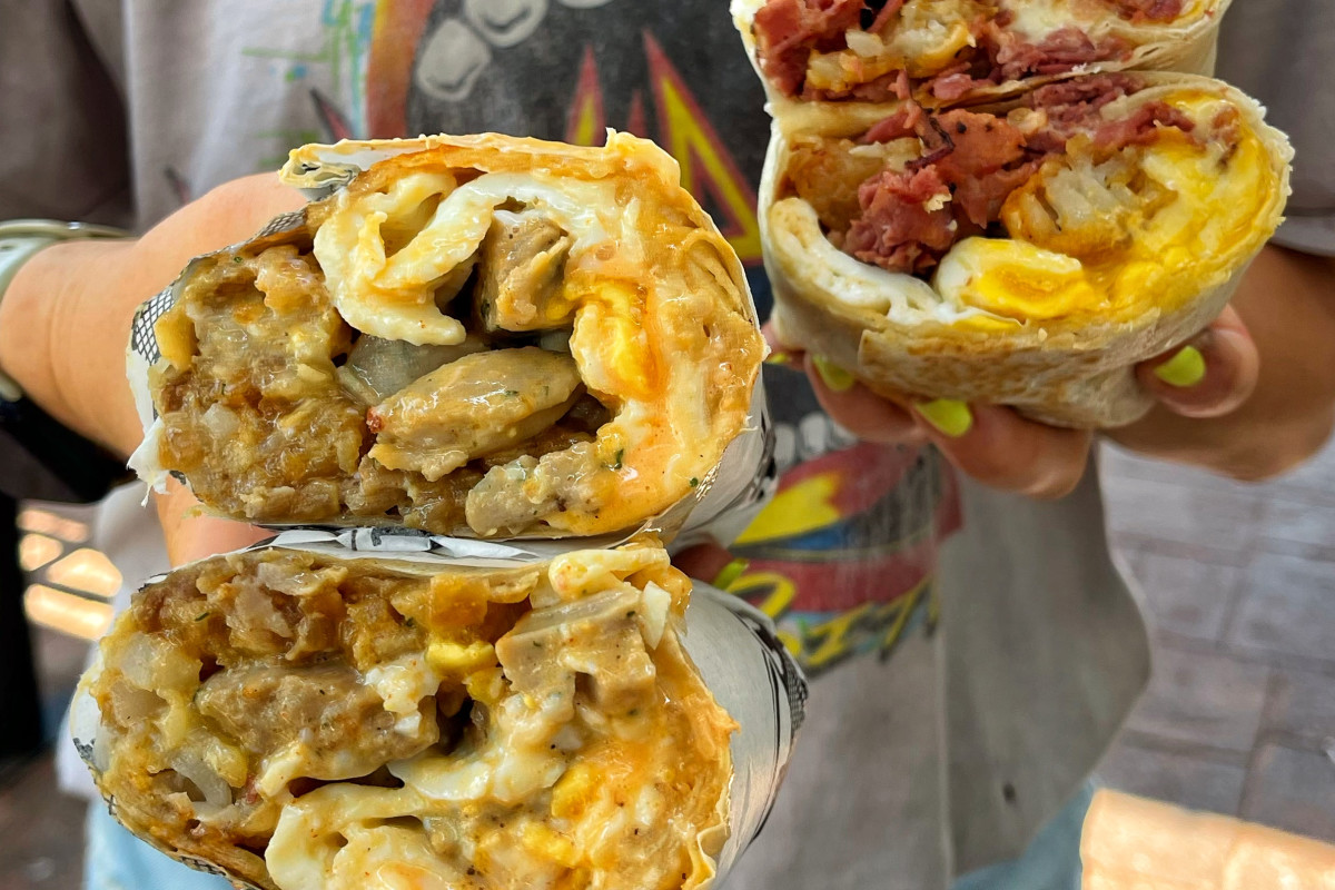 Bad-Ass Breakfast Burritos - Carson