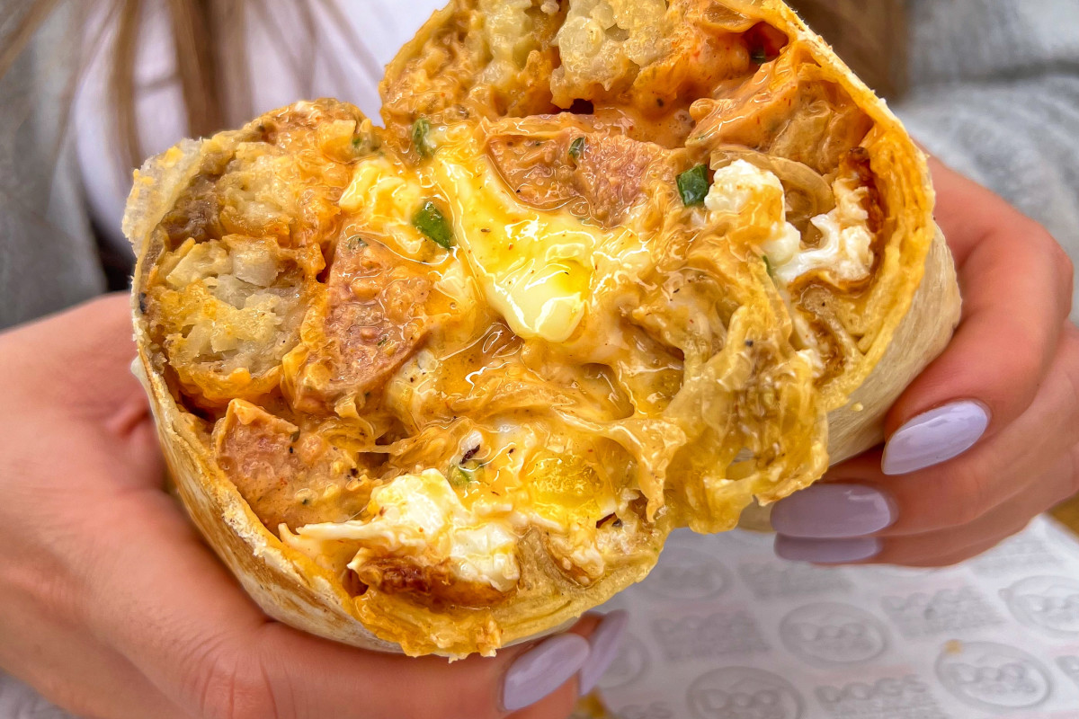 Bad-Ass Breakfast Burritos - Carson