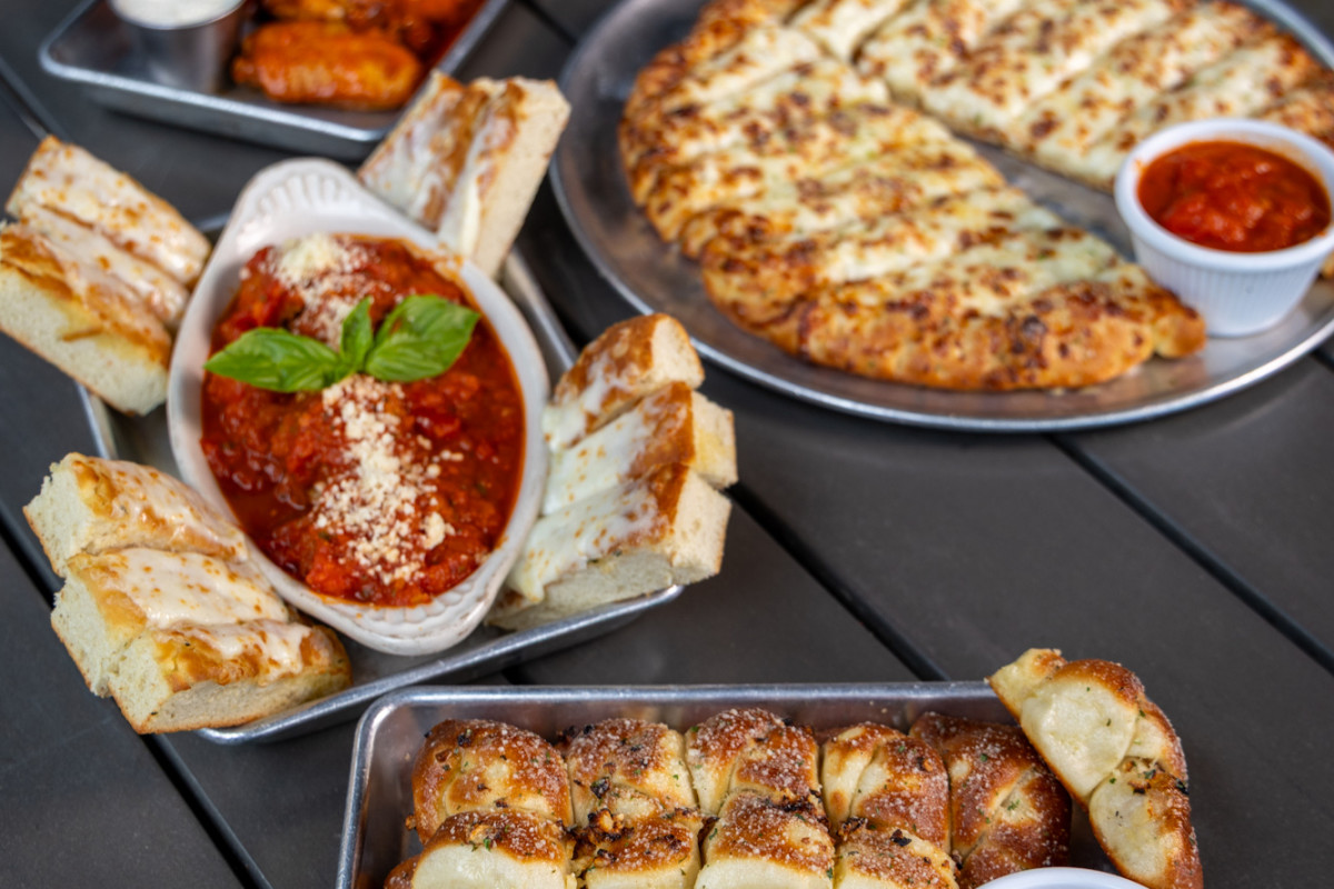 Crust Pizza Co - College Station