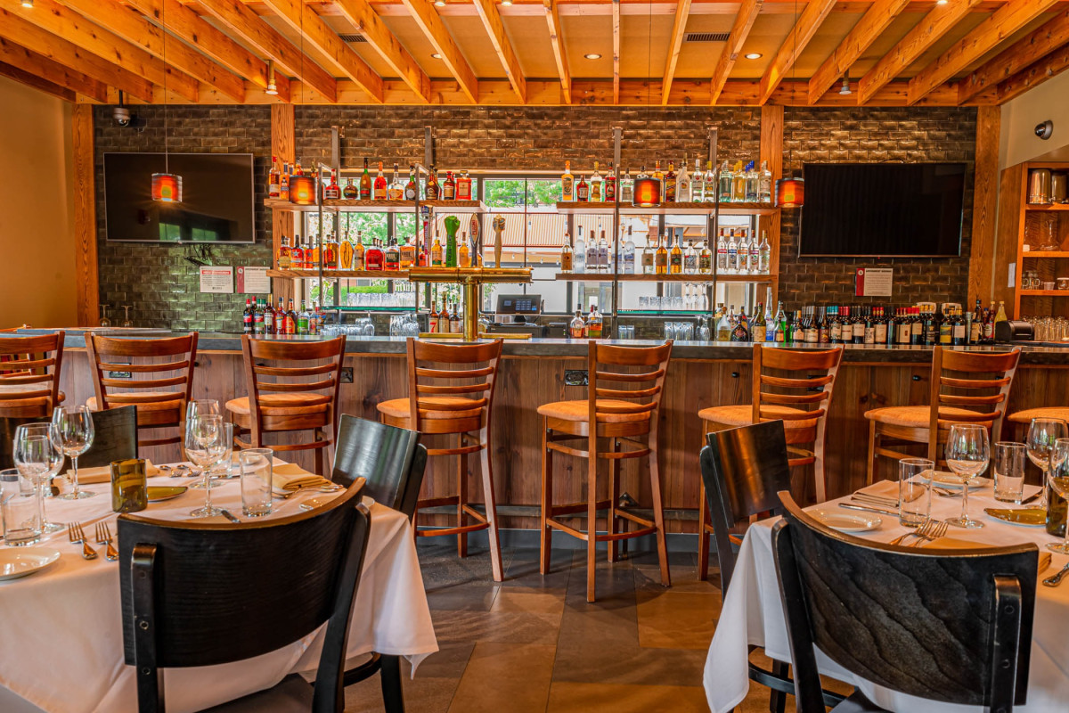 Coppolillo's Italian Steakhouse - Libertyville
