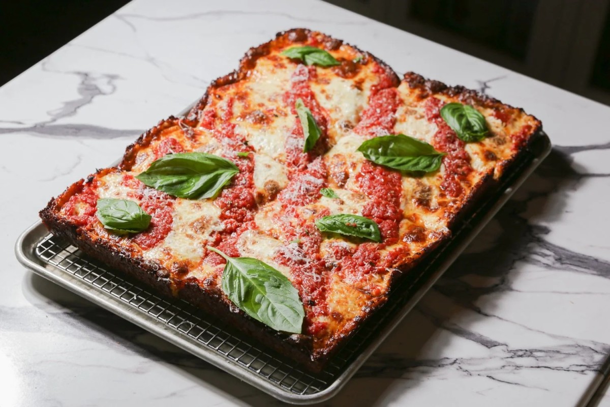 Eleventh Street Pizza - Downtown