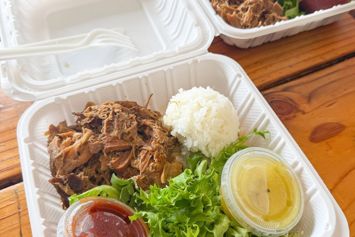 Kono's Northshore - Haleiwa, HI