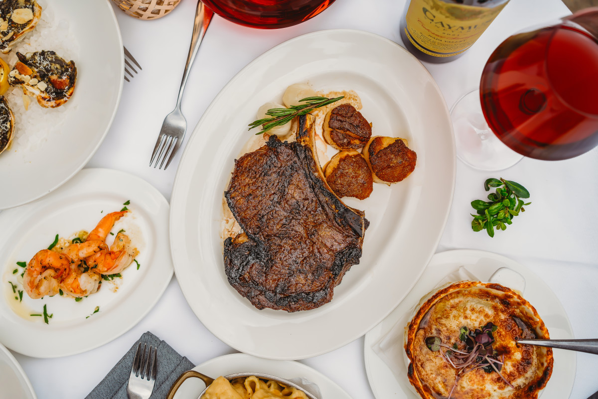 Photo 1 of 4: Perry Street Chophouse