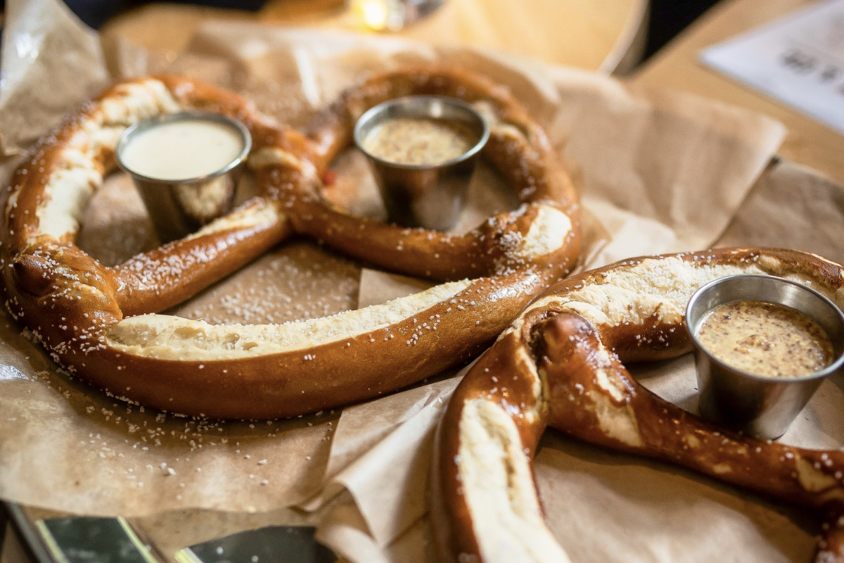 McCray's Tavern - East Cobb