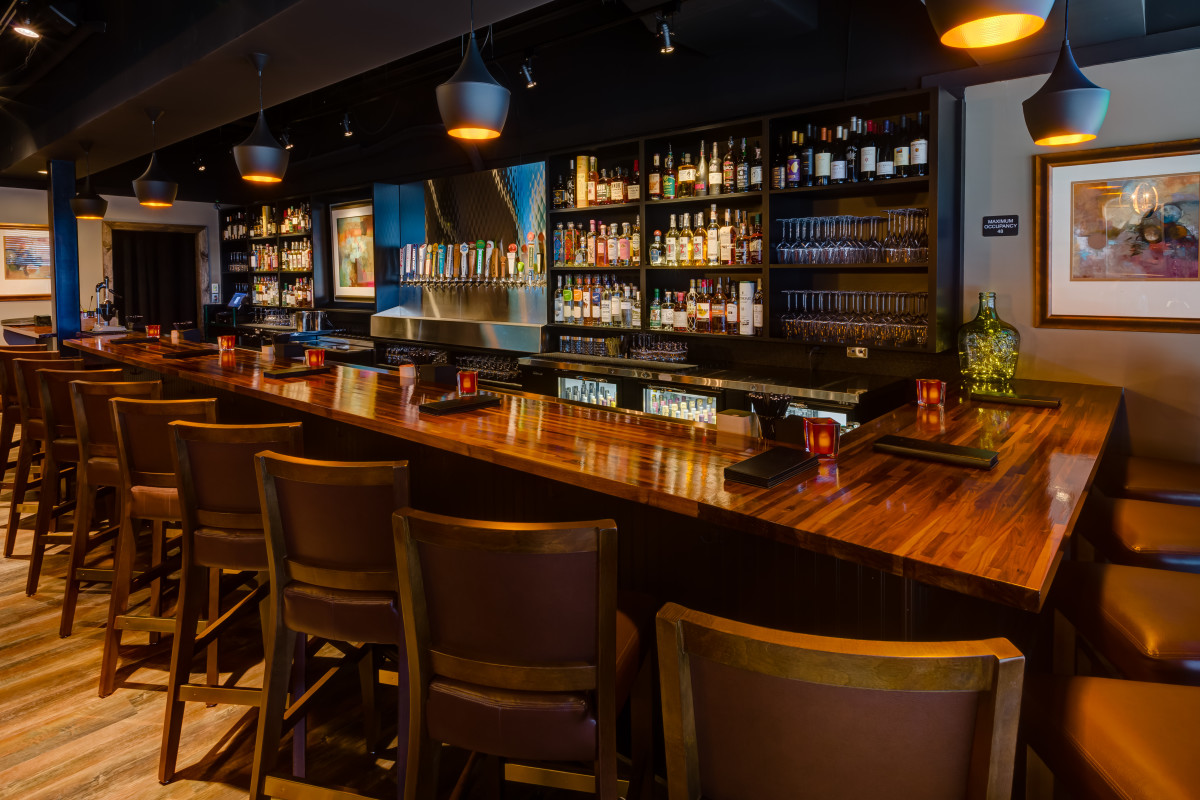 Social Bar & Lounge - West Bowles Ave