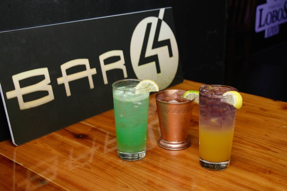 Bar44