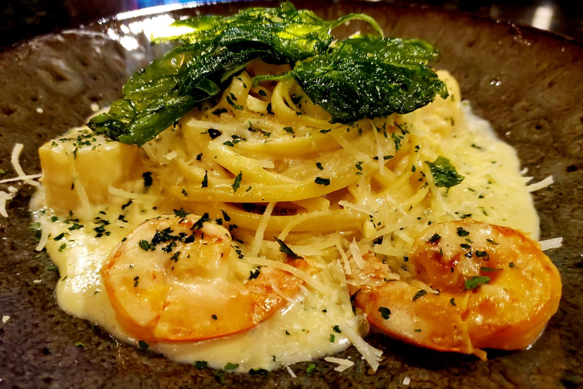 Photo 1 of 4: Orchid 7 Fusion Bar & Grill