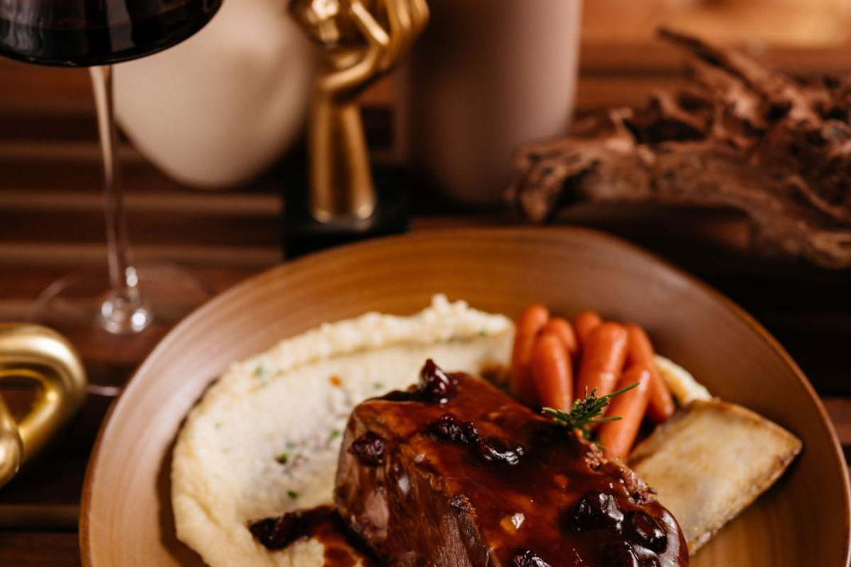ZOI Mediterranean Restaurant/Bar UES
