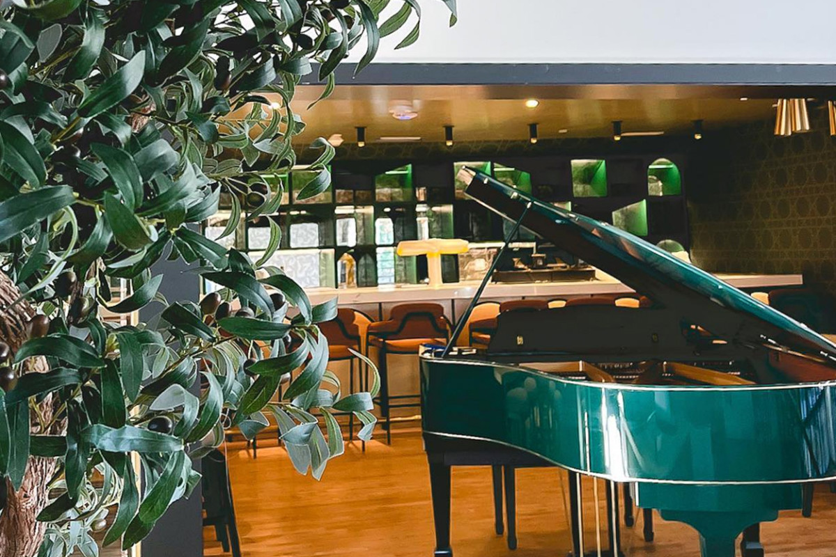 Arlo Kitchen & Bar