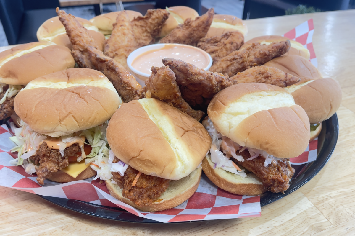Vivi's Chicken & Mac - Arnold