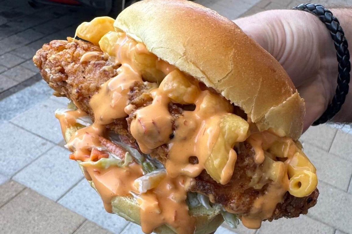 Vivi's Chicken & Mac - Arnold