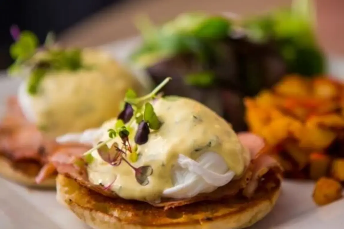 The Blue Dog Cookhouse & Bar - Boca