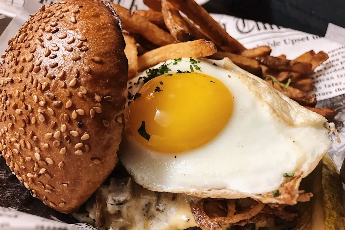 The Blue Dog Cookhouse & Bar - Boca
