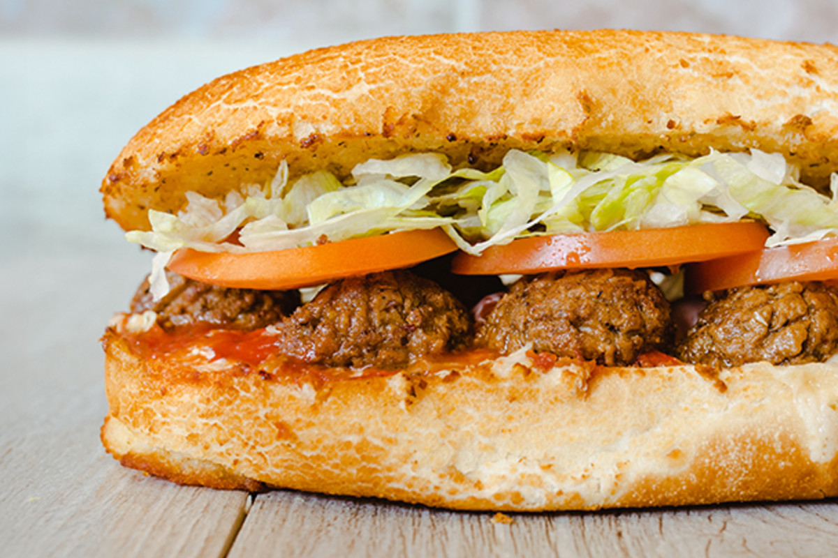 Ike's Love & Sandwiches - Reno (UNR)