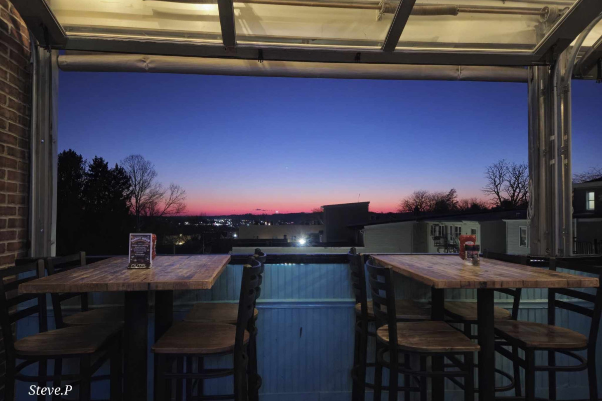 Grain Craft Bar + Kitchen - Newark