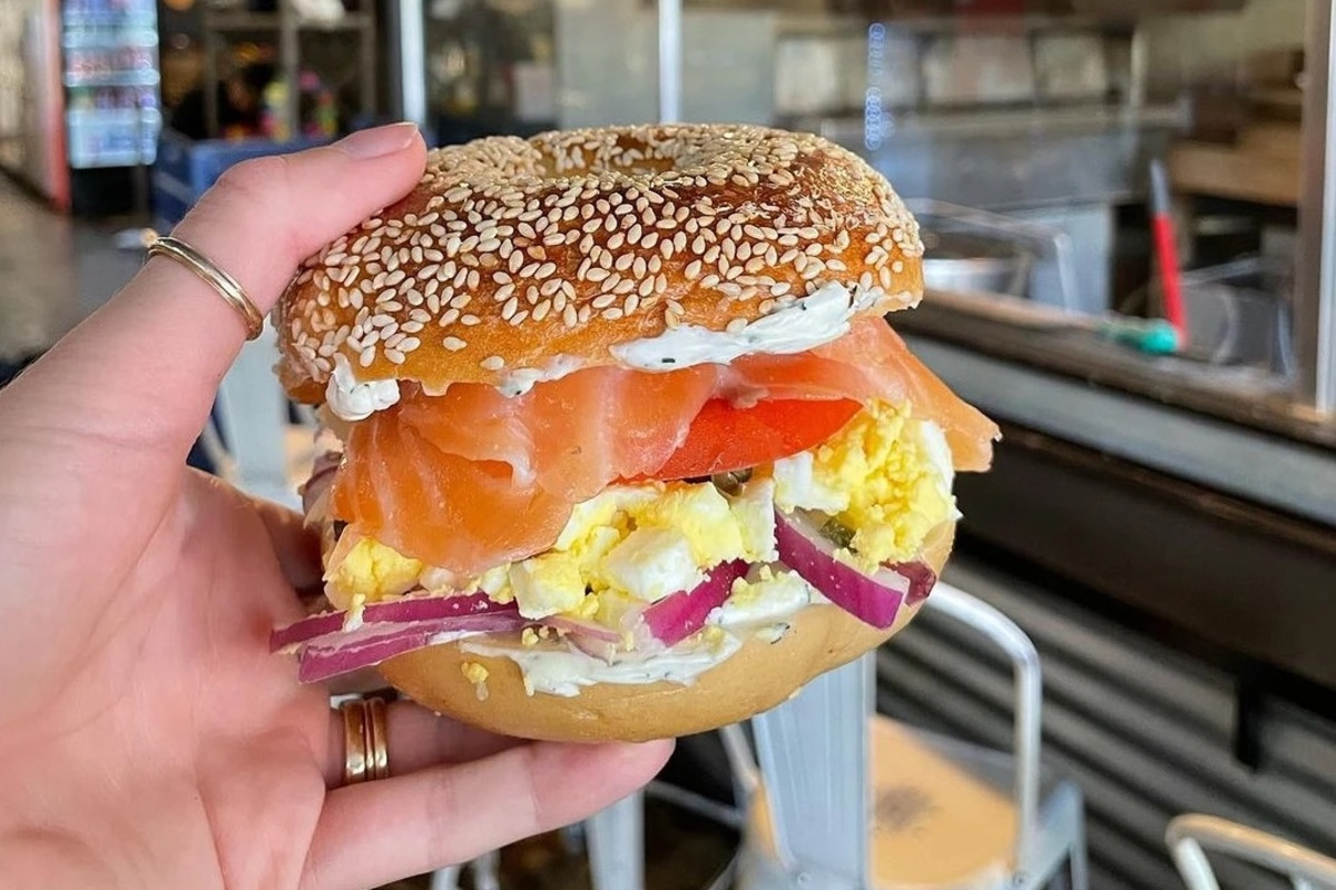 Photo 1 of 4: BOSS Bagels